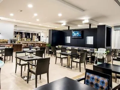 Hotel Holiday Inn Express Dubai, Jumeirah By Ihg