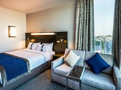 Holiday Inn Express Dubai, Jumeirah By Ihg 3*, Dubaj