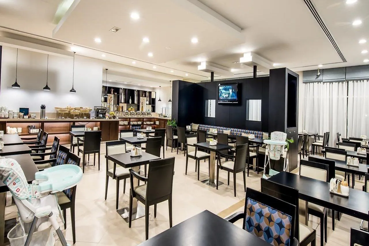 Holiday Inn Express Dubai, Jumeirah By Ihg Hotel