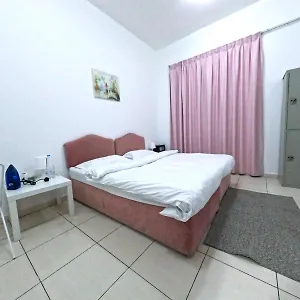 Проживание в семье Al Badaa Star -